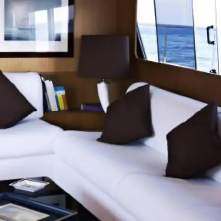 Bateau-hôtel Shalimar Lipari