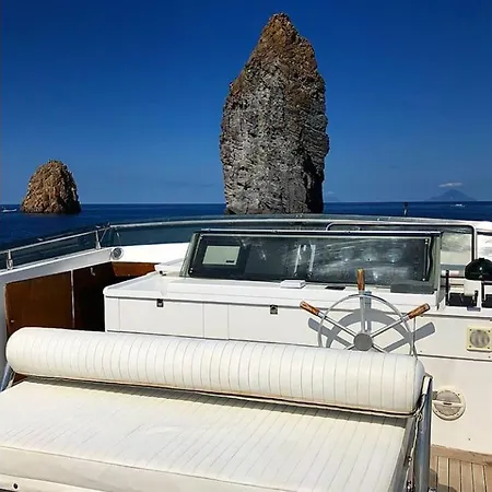 Shalimar Lipari Bateau-hôtel Lipari (Isola Lipari)